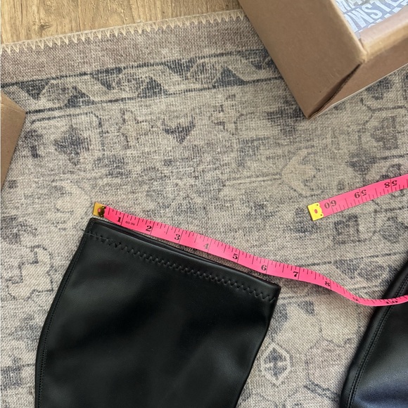 Steve Madden ‘Higher’ Black Knee High Boots - Picture 8 of 9